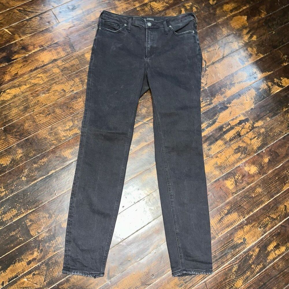 Silver black high note western skinny 32x31 normcore jeans